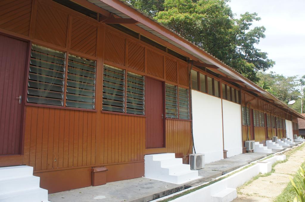 Mutiara Taman Negara Resort Kuala Tahan Exterior foto